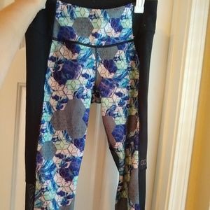 CALIA by Carrie Underwood Leggings